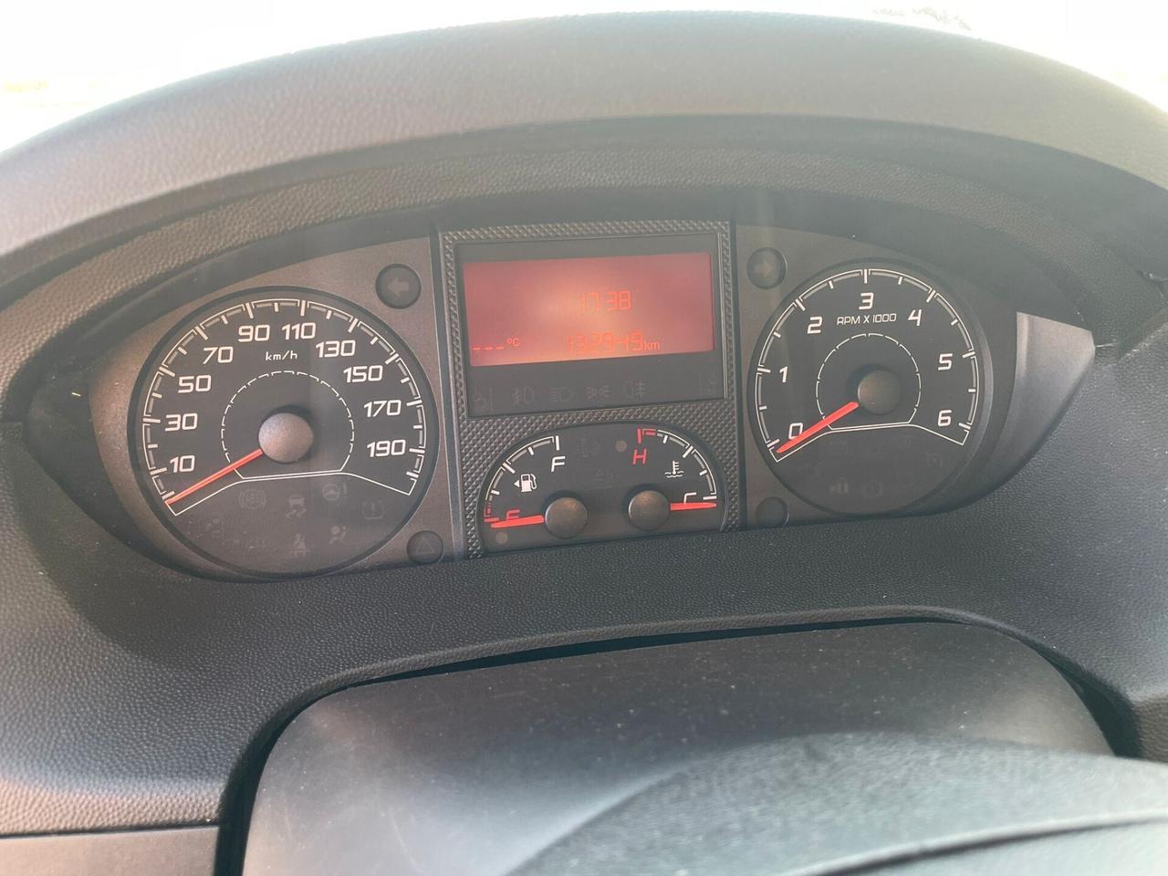 Peugeot Boxer 335 2.2 BlueHDi 140 l2 h2