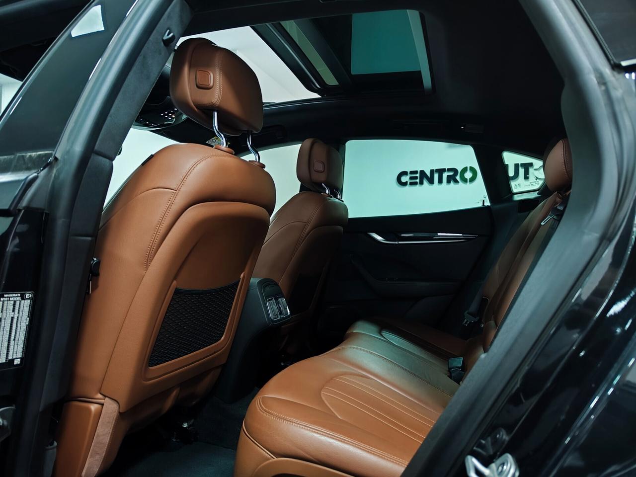 Maserati Levante V6 Diesel 250 CV AWD Granlusso Tetto