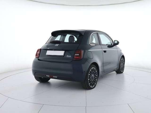 Fiat 500e 23,65 kwh la prima