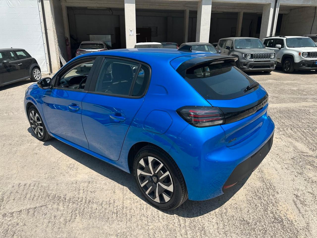 Peugeot 208 PureTech 100 Stop&Start 5 porte Active