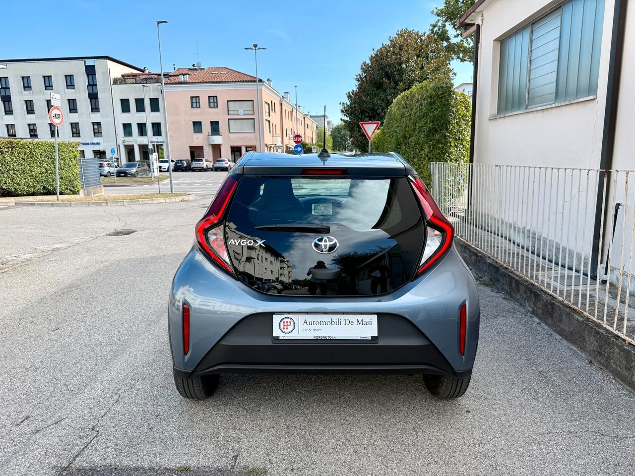Toyota Aygo X 1.0 Active 72cv GARANZIA UNICO PROPRIETARIO NEO PATENTATI