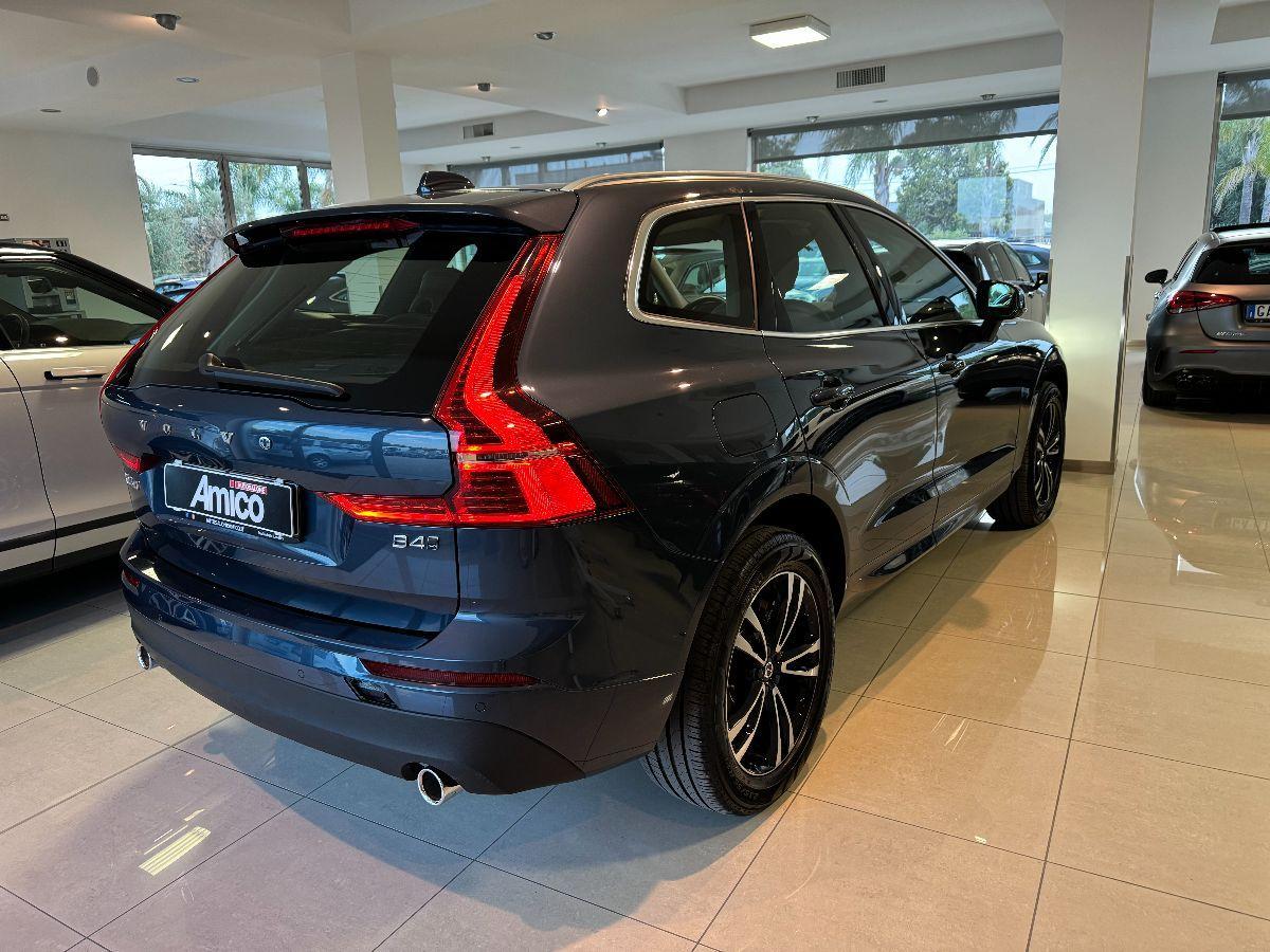 VOLVO - XC60 - B4 AWD Geartronic Momentum 2020