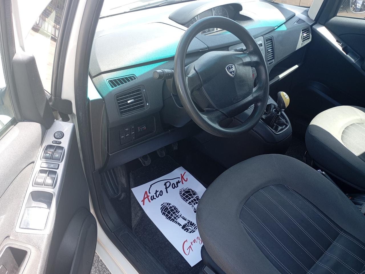 Lancia Musa 1.4 8V Ecochic GPL Diva