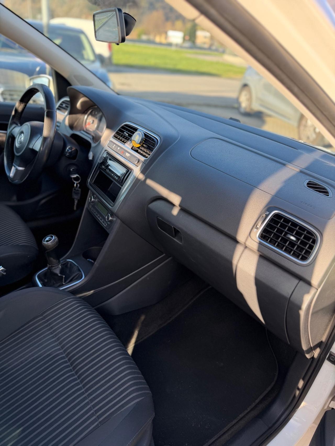 Volkswagen Polo 1.4/80CV 16V 3p. Sportline ok neopatentati