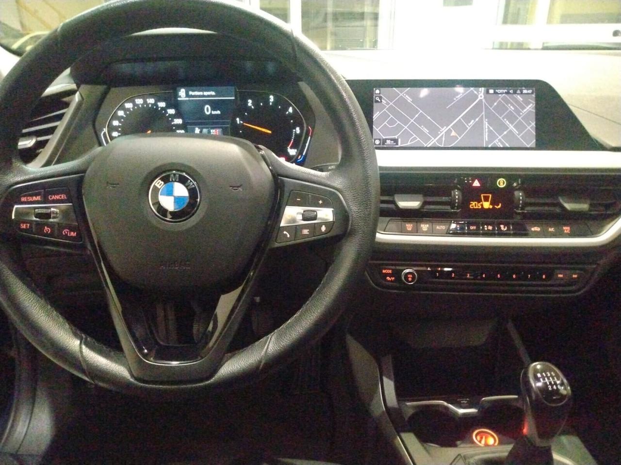 Bmw 116 116d 5p. Business Advantage