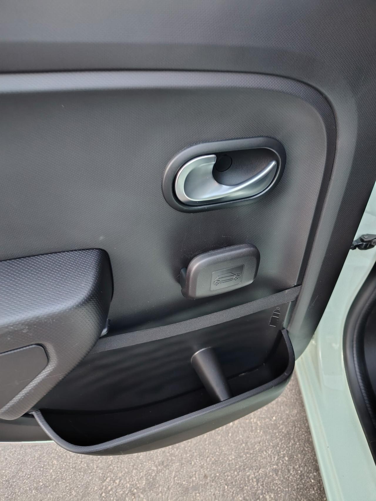 Renault Twingo La Parisienne CABRIO