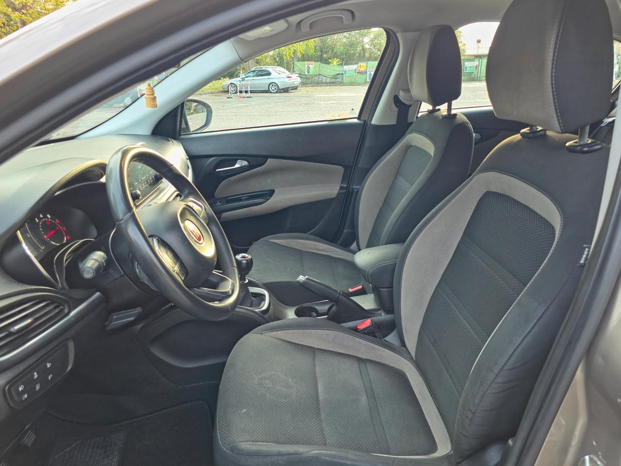 Fiat Tipo 1.4 5 porte Lounge CV-95 E6B Manuale NEO 2018