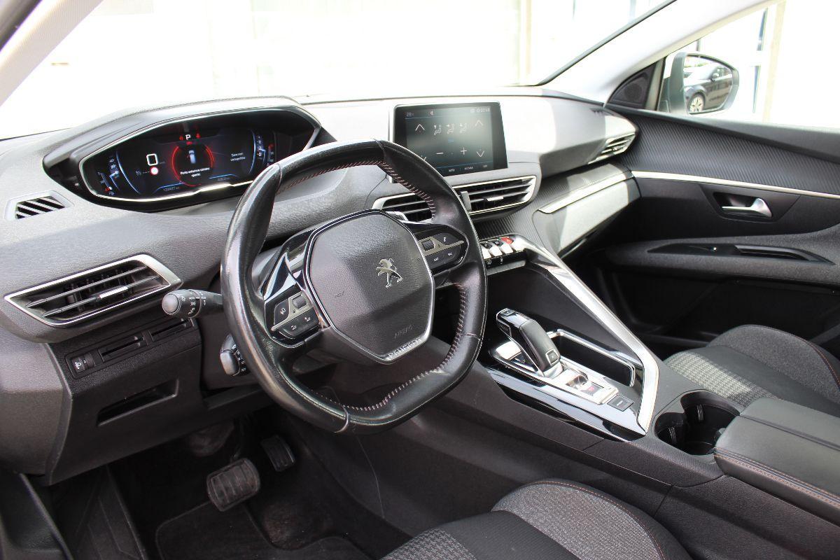 PEUGEOT - 3008 - BlueHDi 130 EAT8 S&S Allure