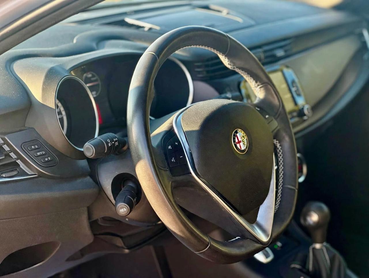Alfa Romeo Giulietta 1750 Turbo TCT 241cv Quadrifoglio Verde