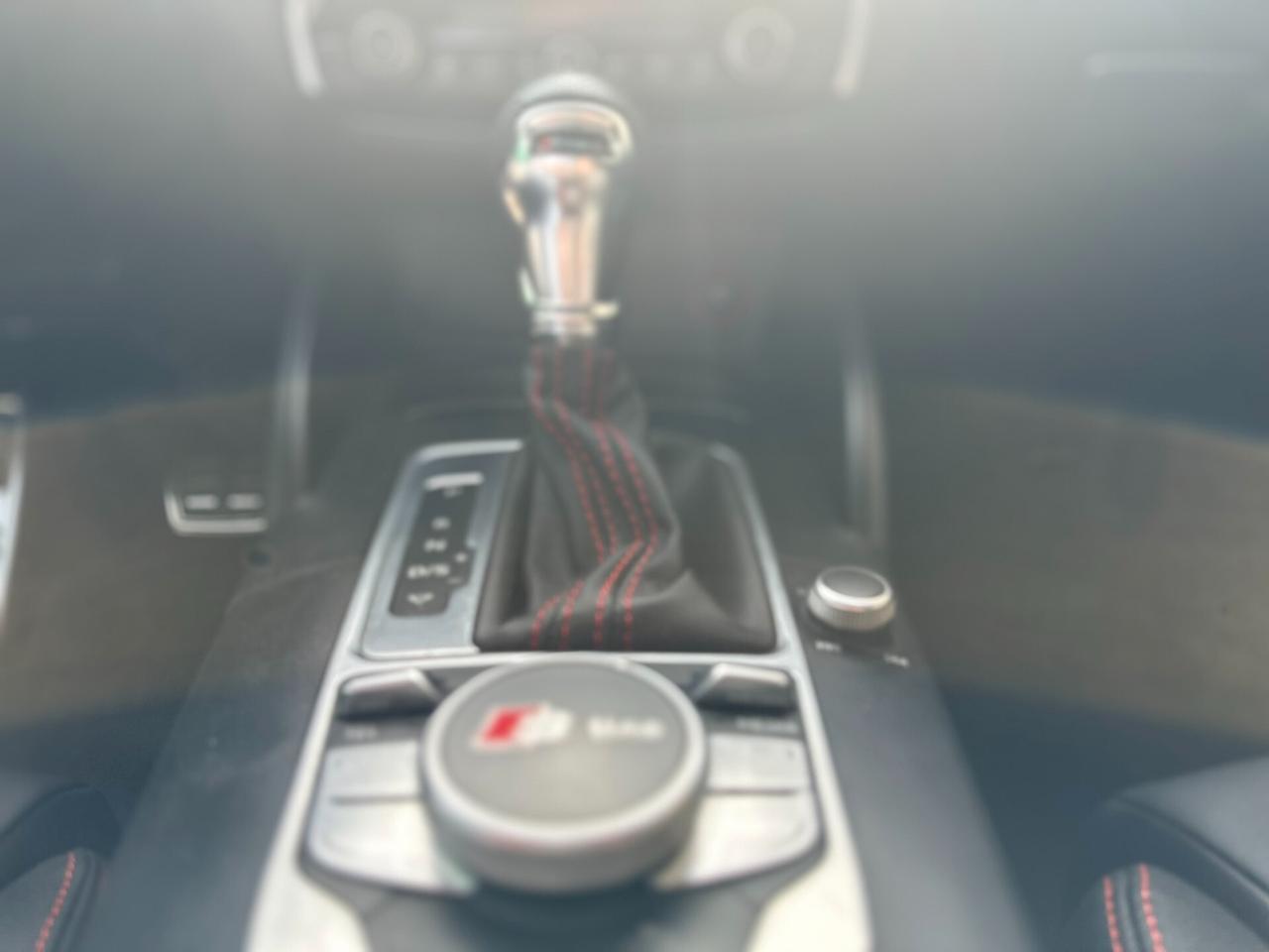 Audi A3 2.0 TDI 184 CV clean diesel quattro S tronic Ambition