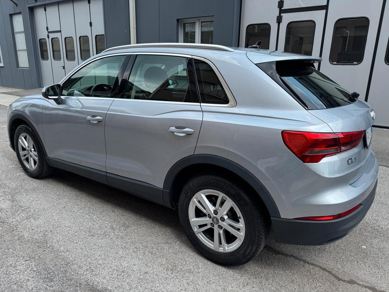 Audi Q3 2.0 TDI 150 CV S tronic Business*NAVI*CERCHI*EURO 6