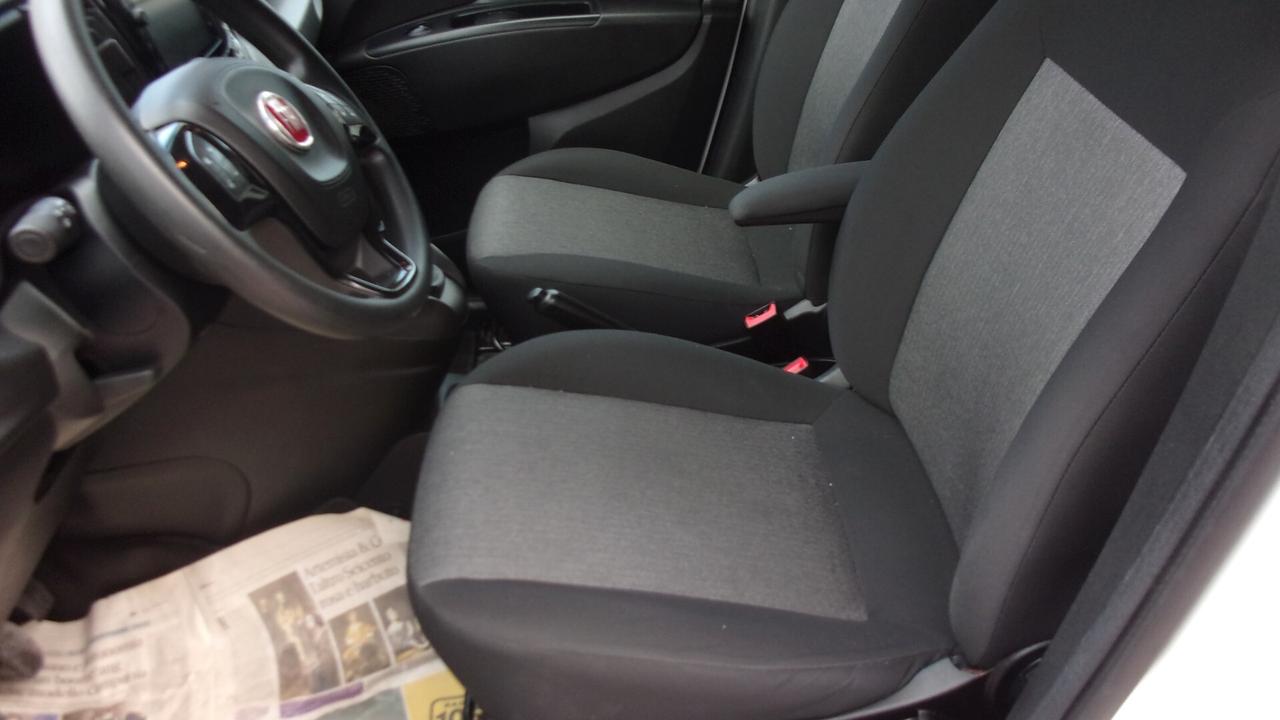 Fiat Doblo Doblò 1.6 MJT 105CV S&S PC-TN Cargo Lounge