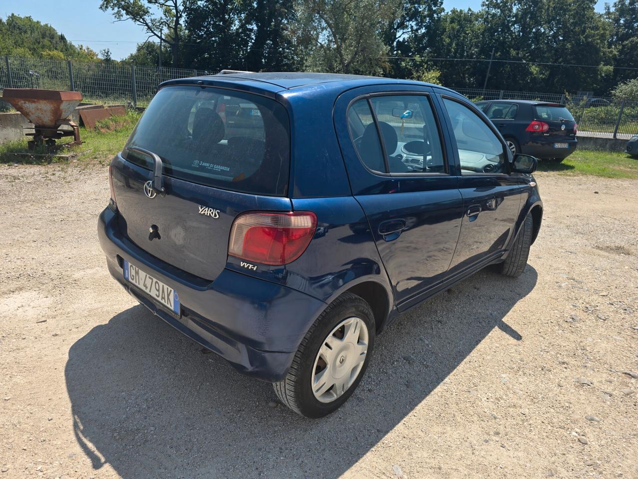 Toyota Yaris 1.0i 16V cat 5 porte Sol 68cv