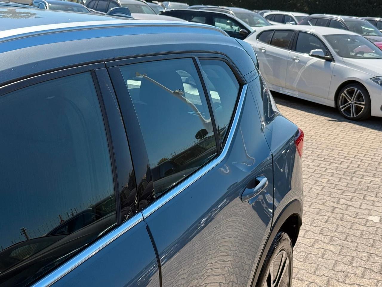 Volvo XC40 T5 Recharge Hybrid 262cv Auto Inscription Expression