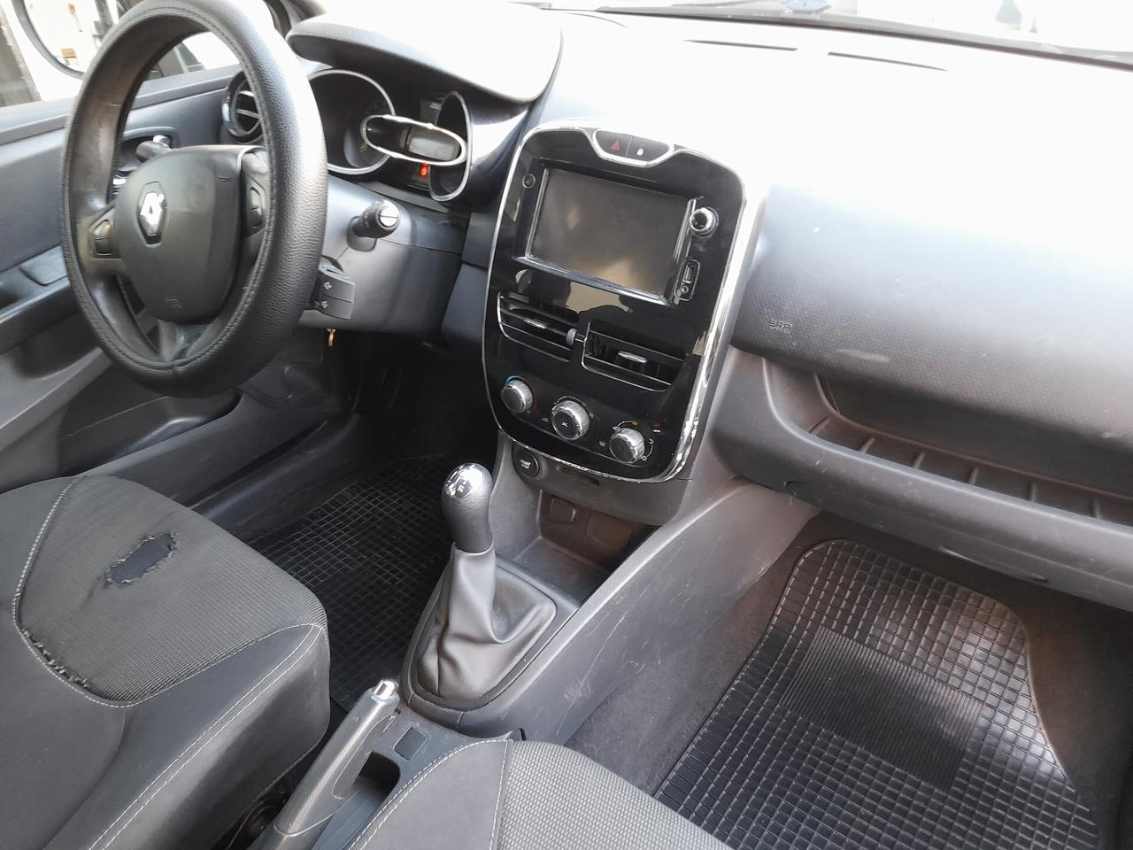 Renault Clio 1.2 75CV GPL 5 porte