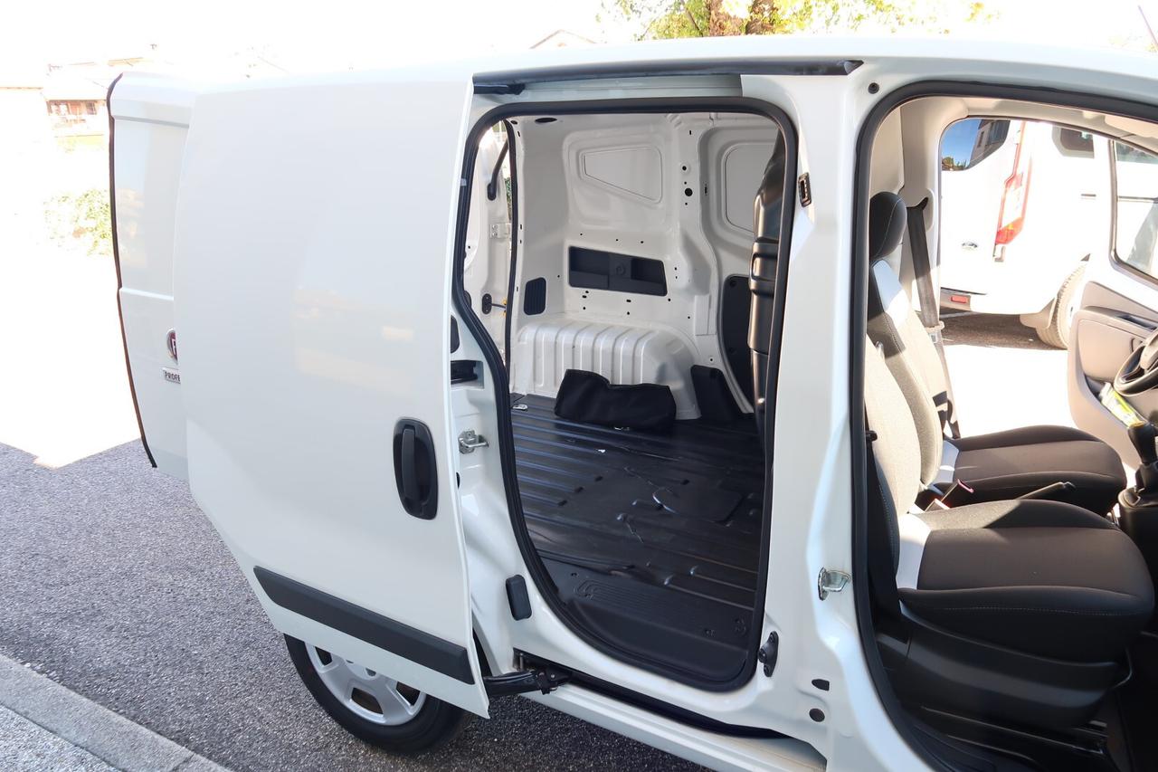 Fiat Fiorino 1.3 MJT 95CV Cargo SX