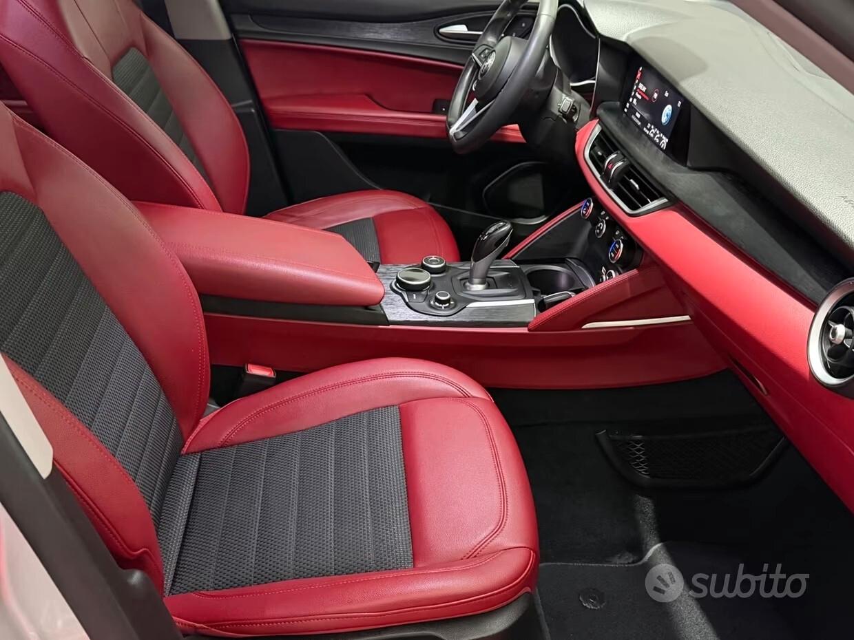 Alfa Romeo Stelvio 2.2 Turbodiesel 210 CV AT8 Q4 Business