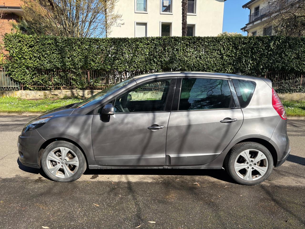Renault Scenic Scénic X-Mod 1.5 dCi 110CV EDC Luxe