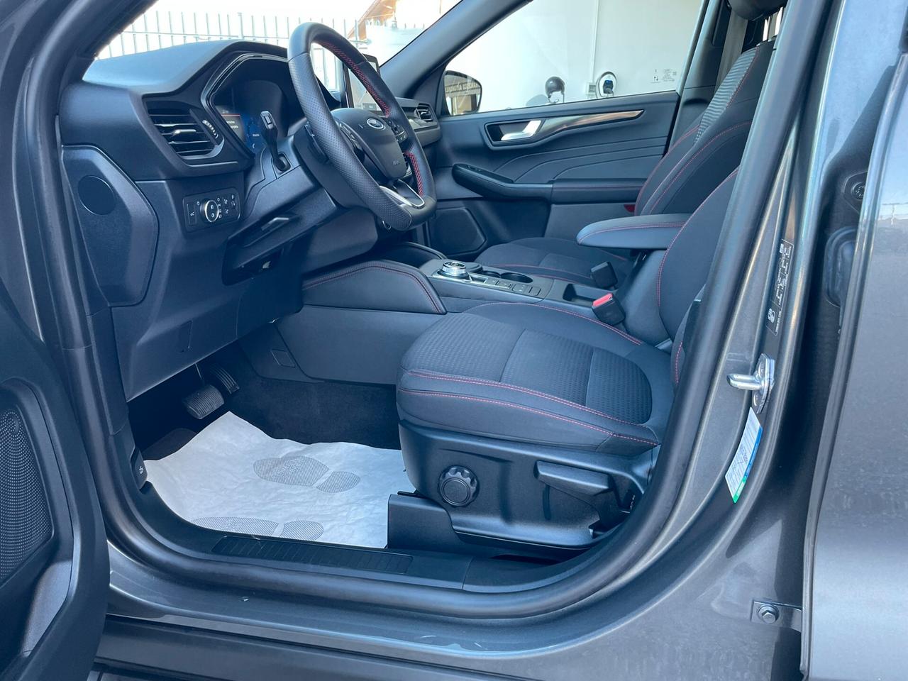 Ford Kuga 2.0 EcoBlue 120 CV A8 ST-Line