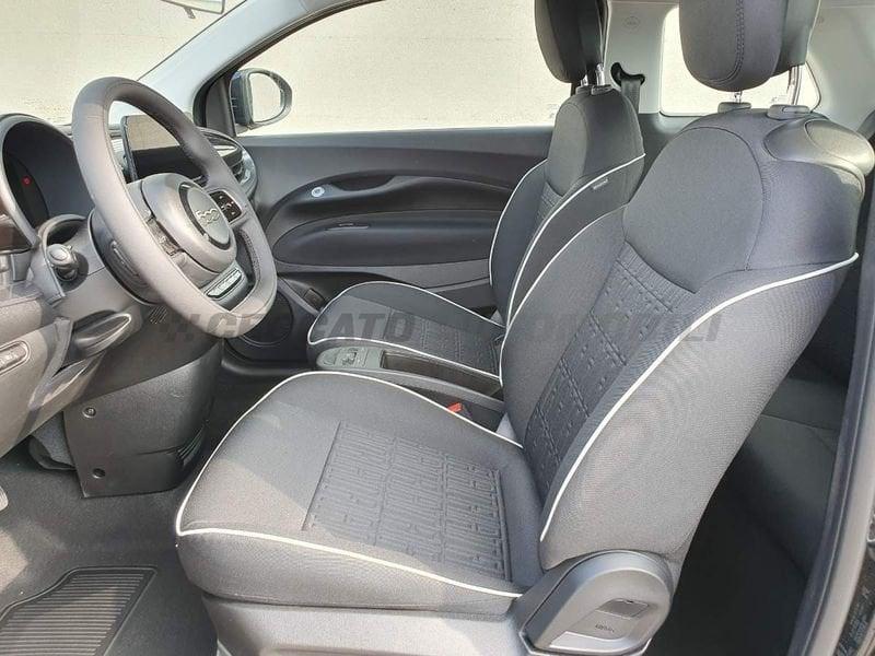 FIAT 500 Nuova 500 Hatchback My23 La Nuova 500 - 320 Berlina