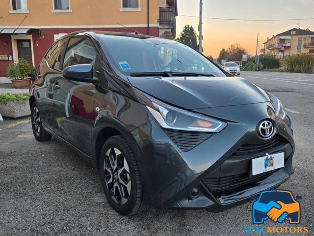 TOYOTA Aygo Connect 1.0 VVT-i 72 CV 5 porte x-fun