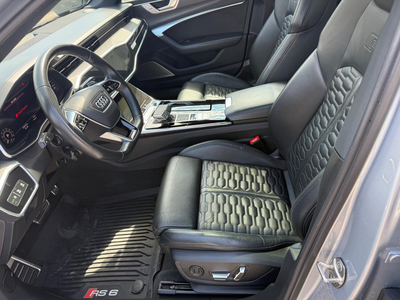 Audi RS6 Avant 4.0 TFSI V8 quattro tiptronic