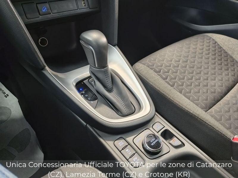 Toyota Yaris Cross 1.5 Hybrid 5p. E-CVT AWD-i Business