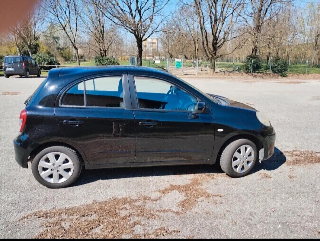 Nissan Micra 1.2 12V 5 porte Tekna