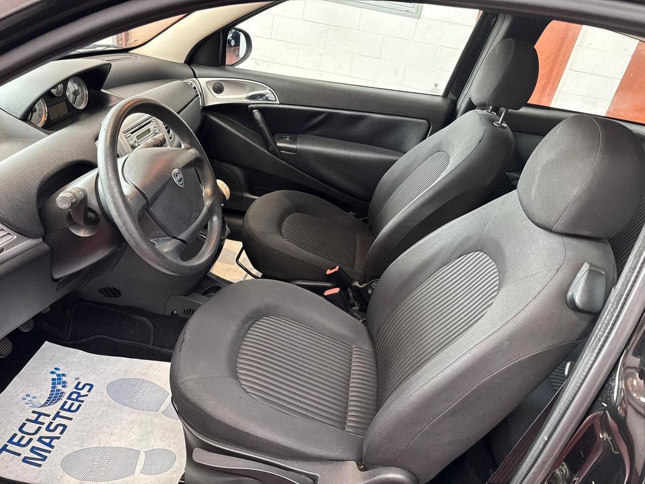 Lancia Ypsilon 1.2 Elle neopatentati