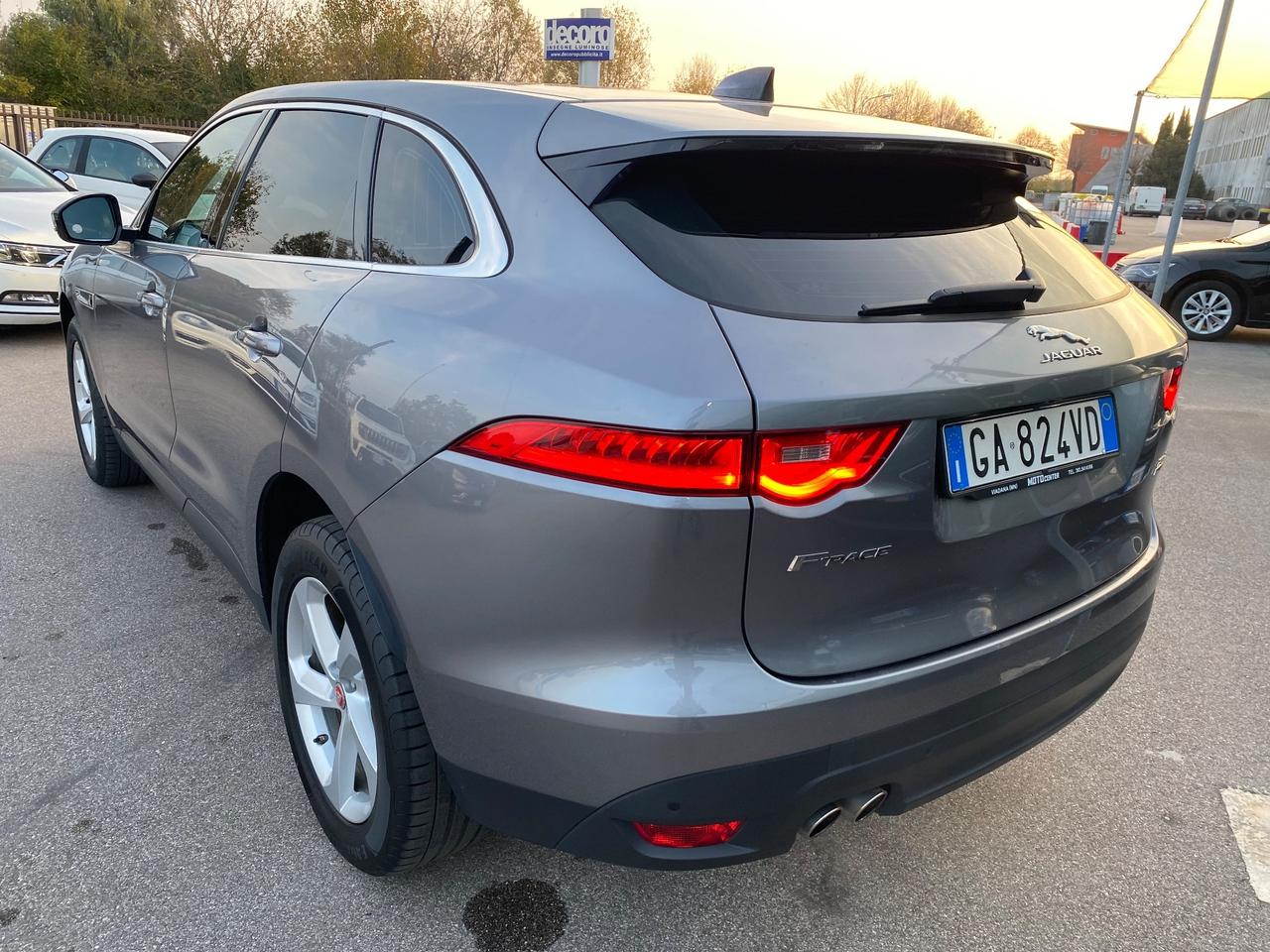 Jaguar F-Pace My20 AWD Automatica 2.0 D 180 CV Prestige