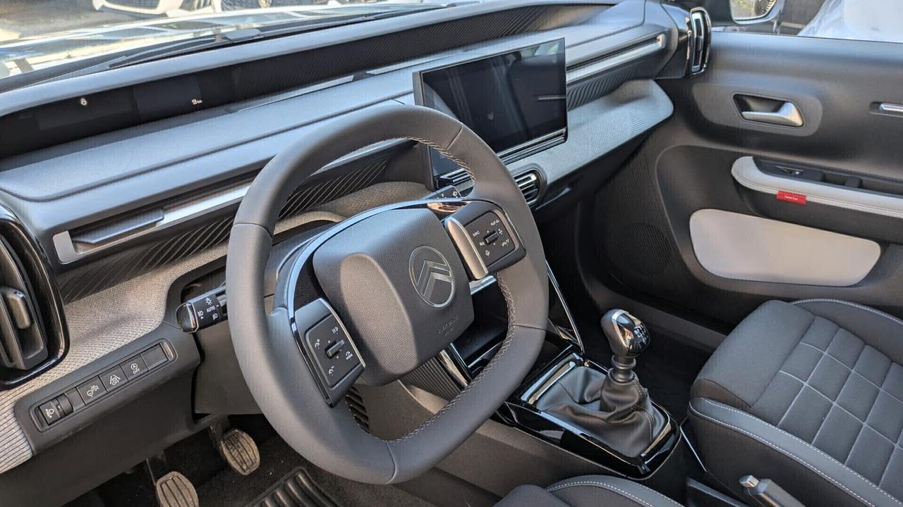 Citroen C3 Turbo 100 MAX km 0