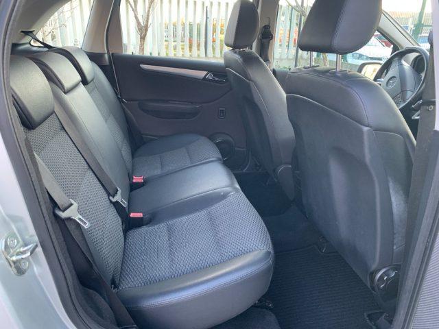 MERCEDES-BENZ B 180 CDI Premium