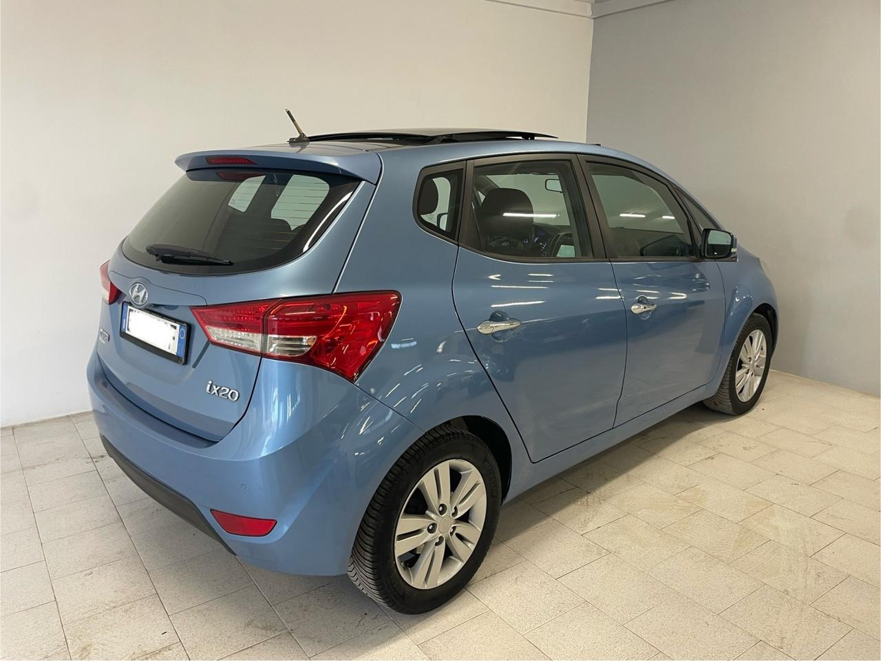 Hyundai iX20 1.6 125 CV Style Automatica Tetto apribile