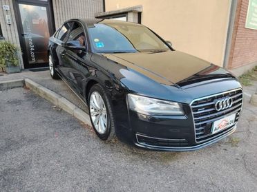 AUDI A8 3.0 TDI 258 CV clean diesel quattro tiptronic