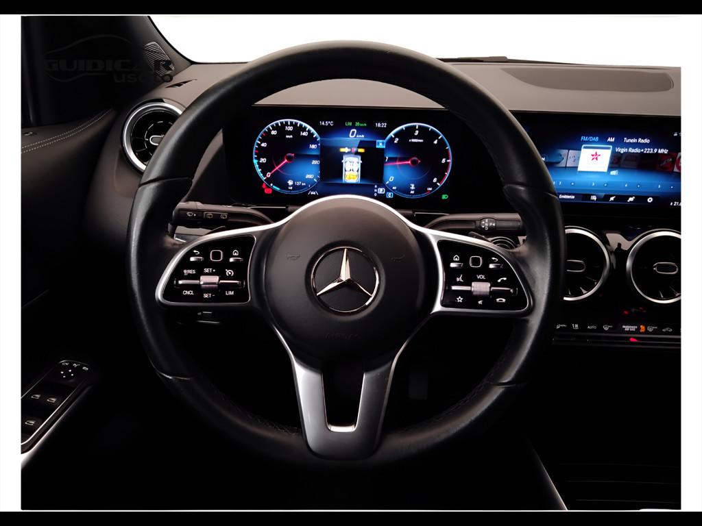 Mercedes-Benz GLA-H247 2020 - GLA 180 d Sport Plus auto