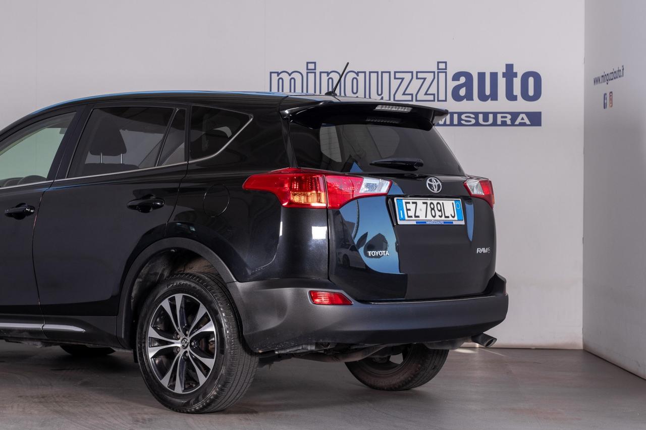 Toyota RAV 4 2.0d 124cv