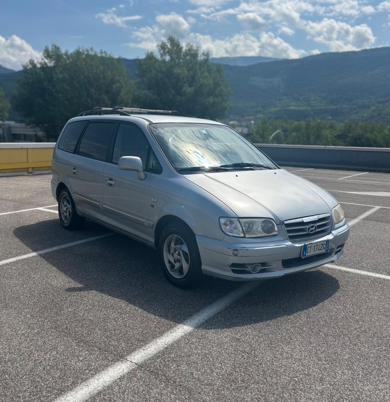 Hyundai Trajet 2.0 CRDi TD Dynamic 7 Posti