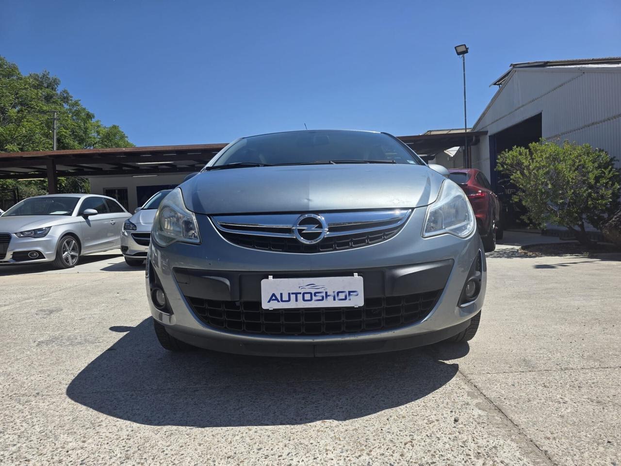 Opel Corsa 1.2 5 porte Elective