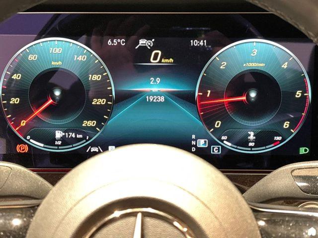 MERCEDES-BENZ E 220 d Auto Cabrio Premium Navi