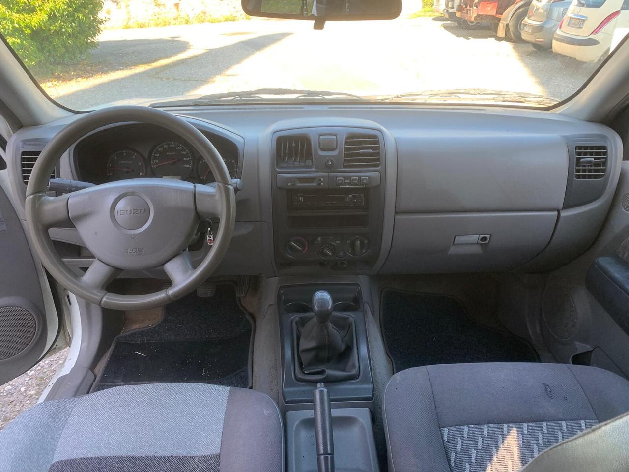 Isuzu D-Max 3.0 TD cat Crew Cab 4WD Pup LS Roadmap