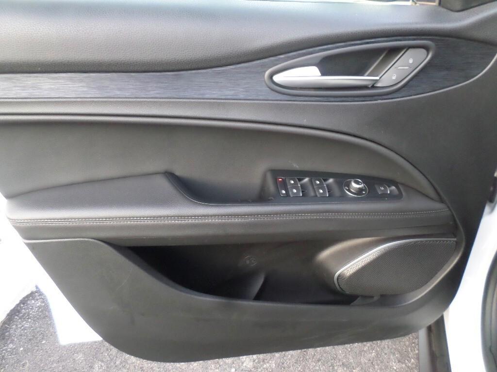 Alfa Romeo Stelvio 2.2 Turbodiesel 190 CV AT8 Q4 Ti
