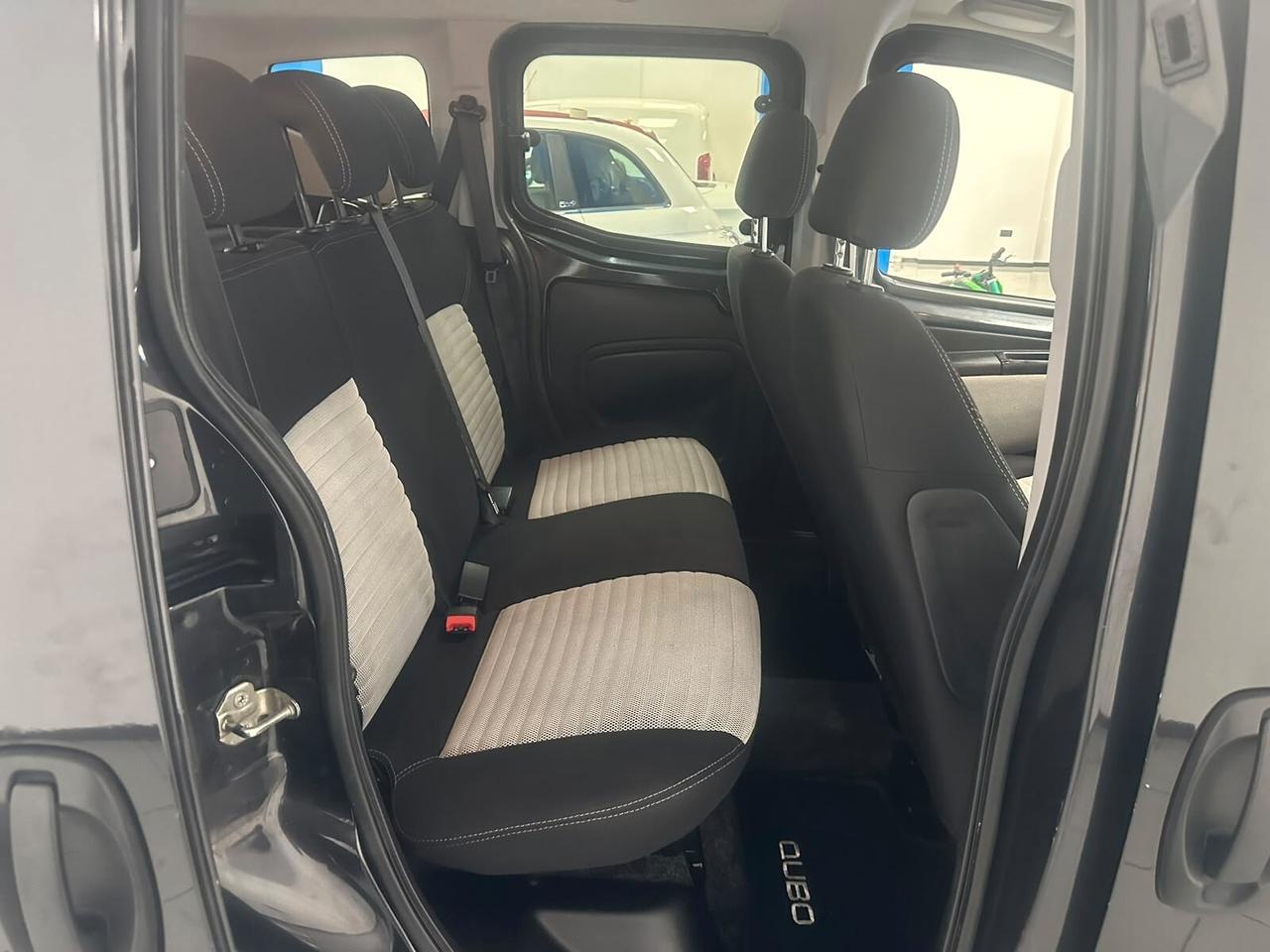 Fiat Qubo 1.3 MJT 95 CV Trekking