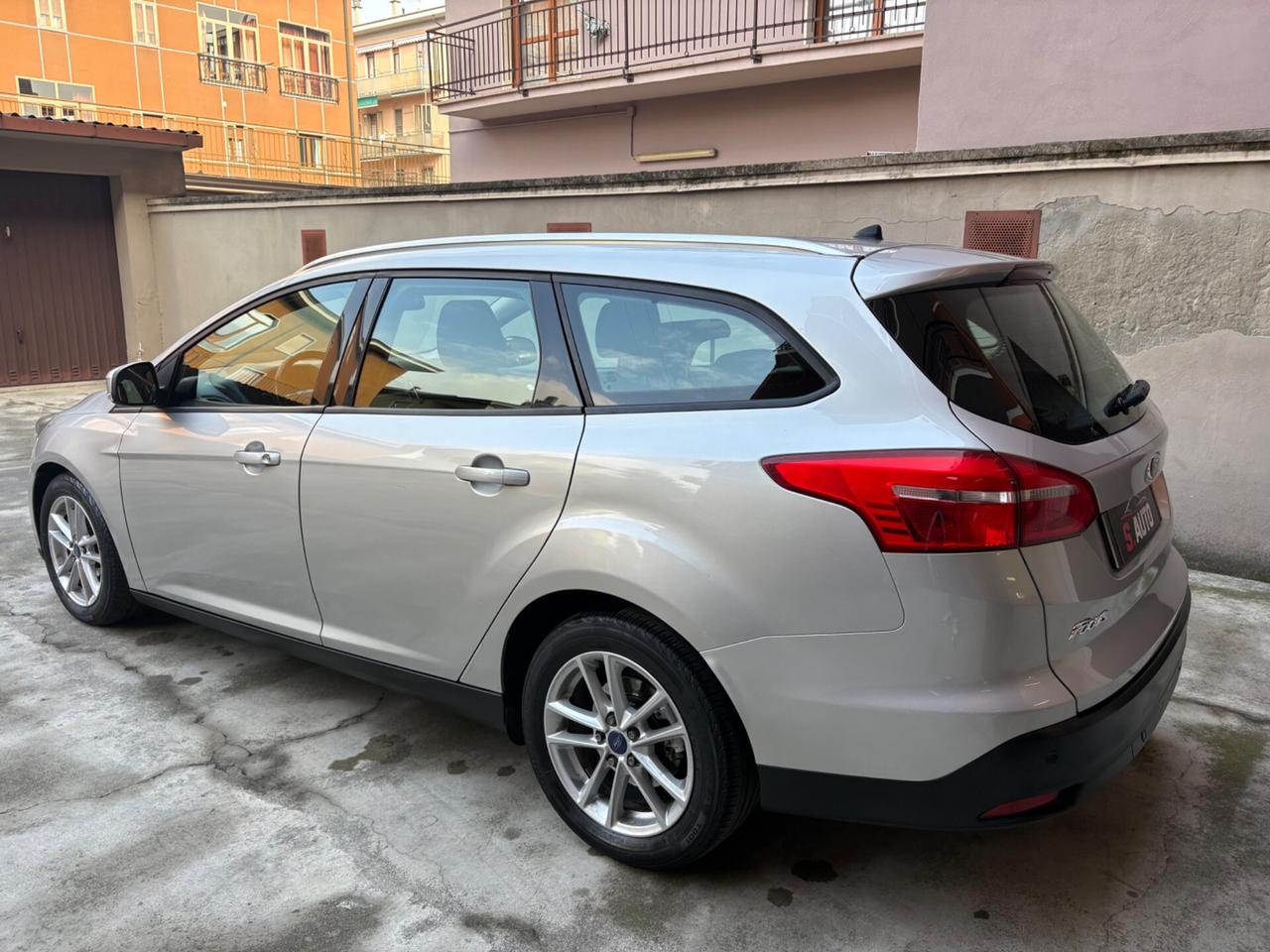 Ford Focus 1.5 TDCi 120 CV DISTRIBUZIONE APPENA FATTA