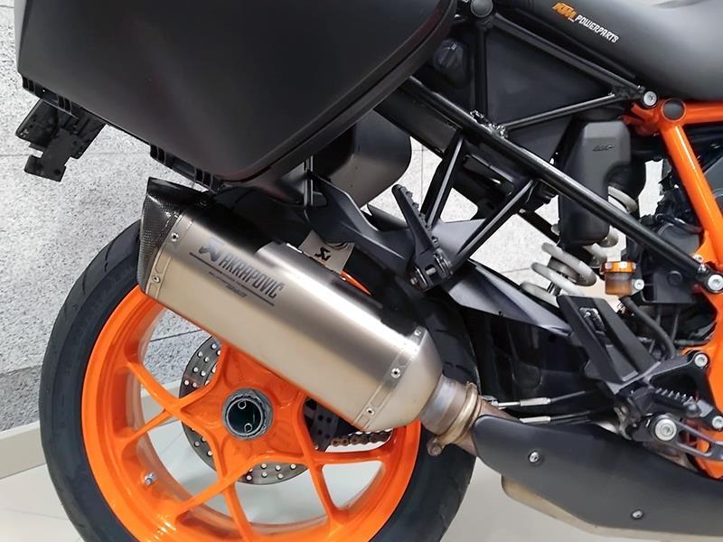 KTM 1290 Super Duke GT