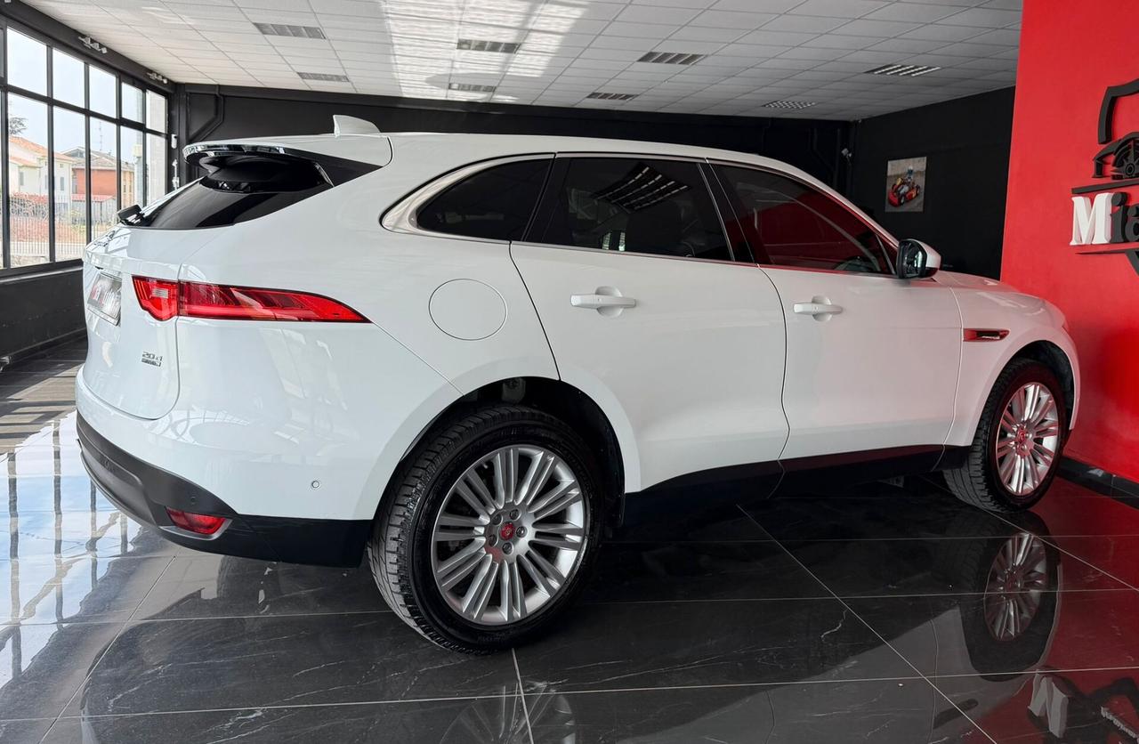 Jaguar F-Pace 2.0 D 180 CV AWD aut. Prestige