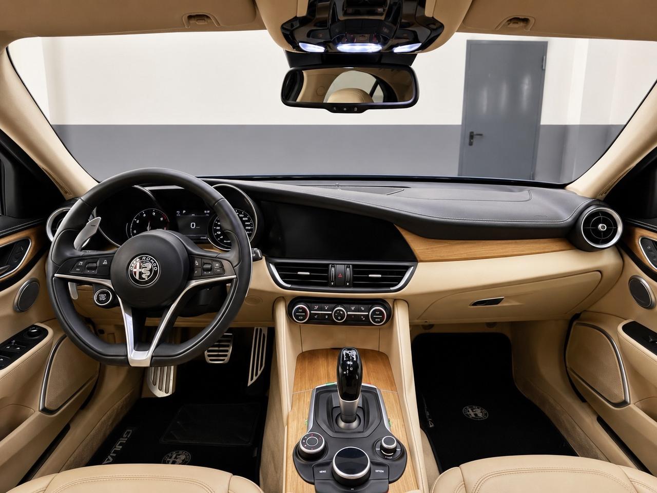 Alfa Romeo Giulia 2.0 Turbo 280 CV AT8 AWD Q4 Veloce