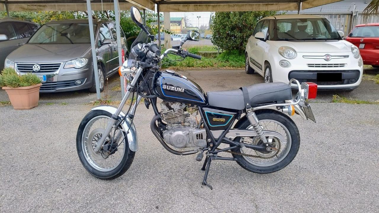 Suzuki GN 250