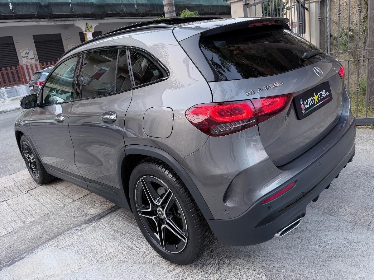 Mercedes GLA 200d 4Matic Premium AMG Night Edition
