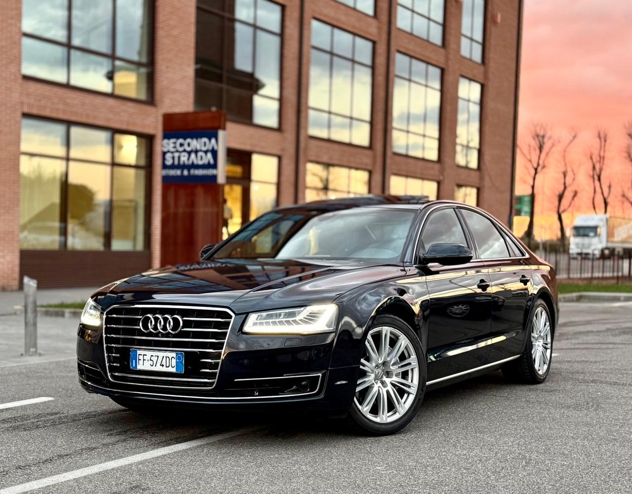 Audi A8 3.0 TDI 262 CV ultra quattro tiptronic