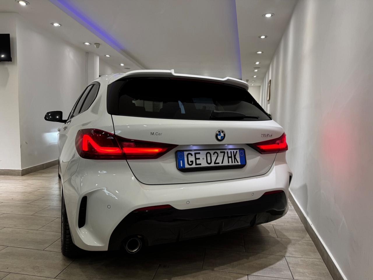 Bmw 118d 5p. Msport LED NAVI